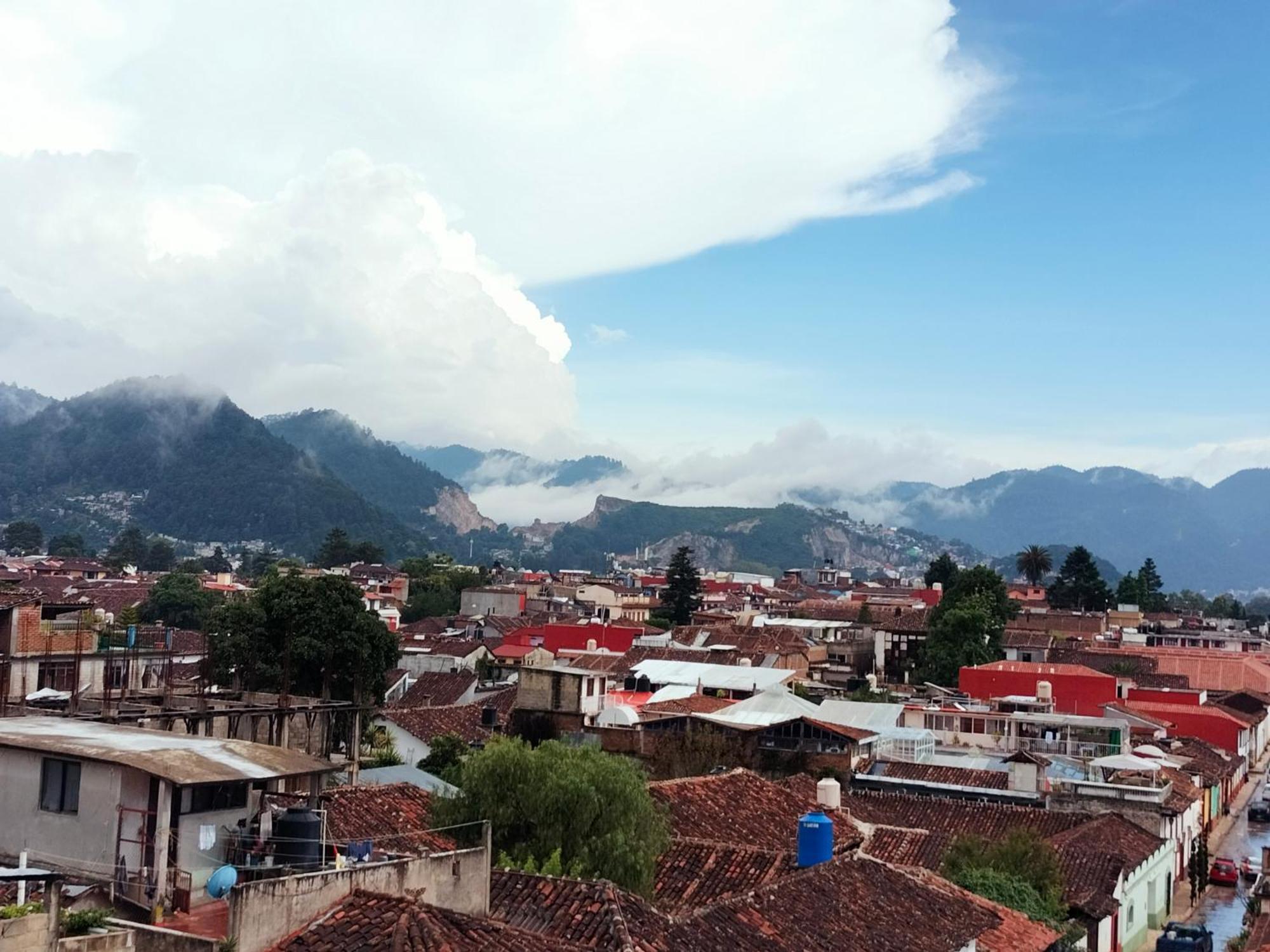 Kukulkan Hostal San Cristobal de las Casas Ngoại thất bức ảnh
